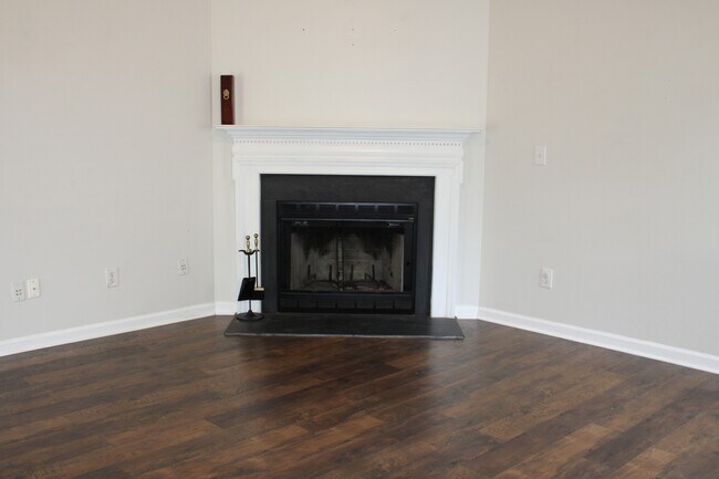Building Photo - 3809 Satinleaf Dr