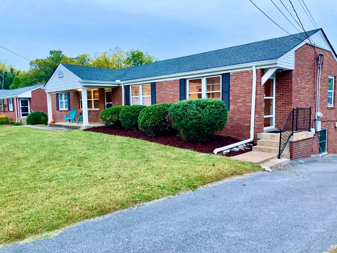 261 Lisa Ln, Nashville, TN 37210 Townhouse for Rent in Nashville, TN