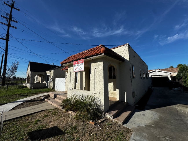 Photo - 788 W 13th St House