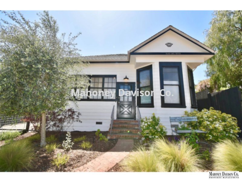 135 Howard St, Petaluma, CA 94952 House for Rent in Petaluma, CA