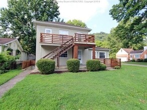 Building Photo - 4601 Washington Ave SE