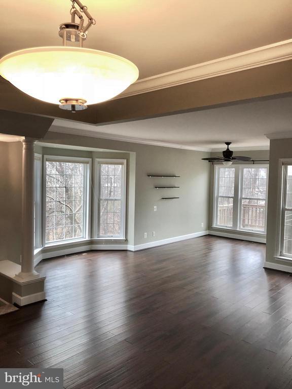 Building Photo - 2472 Terra Cotta Cir