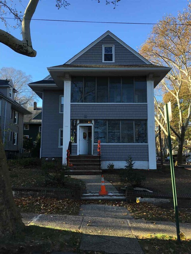 24 Highland Cross Unit 3, Rutherford, NJ 07070 Apartment for Rent in