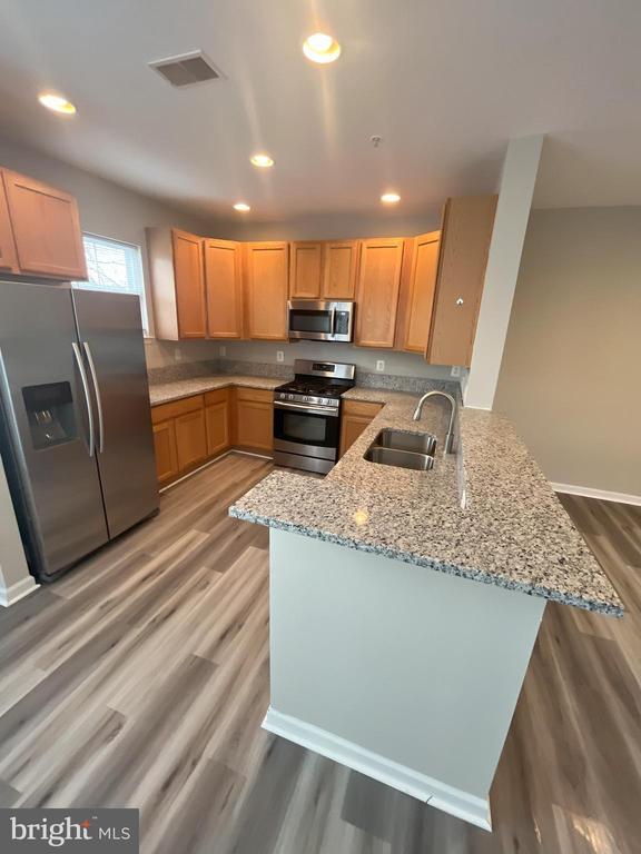 1321 Karen Blvd Unit 302, Capitol Heights, MD 20743 Room for Rent in Capitol Heights, MD