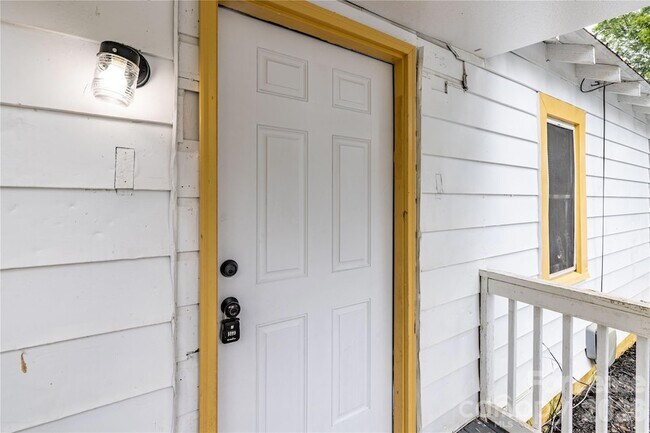 Foto del edificio - 627 Colston St