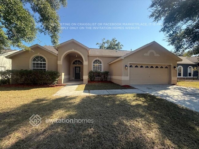 Building Photo - 1571 Parkglen Cir