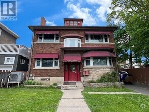 Building Photo - 831-831 Bronson Ave