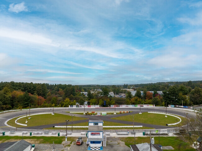 Hudson Speedway is a popular race track for the whole family to enjoy.