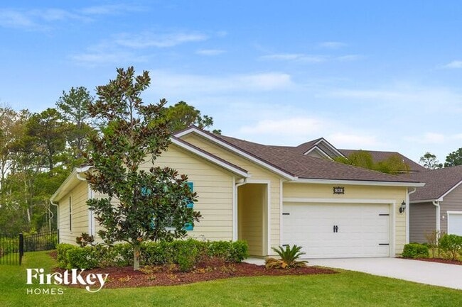 Building Photo - 365 La Mancha Dr