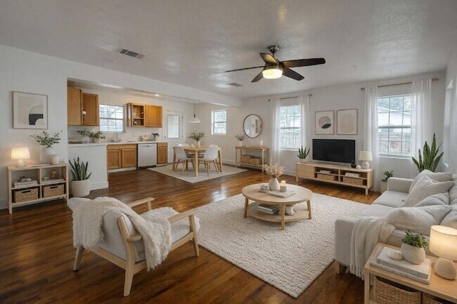 Foto del edificio - 4611 Milburn Ln