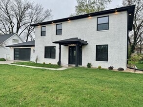 Building Photo - 20 Wilson Dr