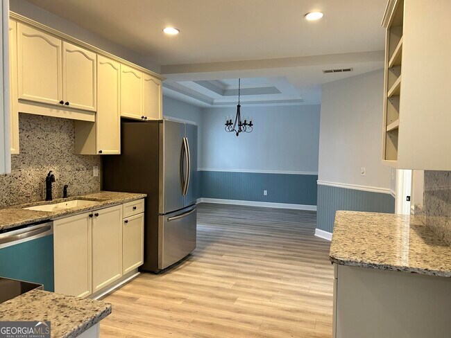 Foto del edificio - 105 Cottage Grove