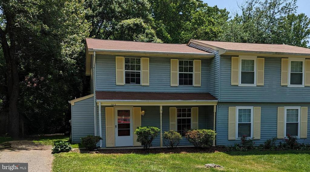 Foto principal - 1317 Old Pine Ct