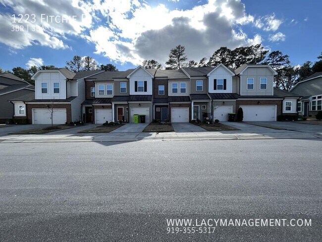 Foto del edificio - 1223 Fitchie Pl