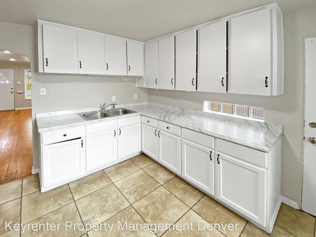 Building Photo - 2 br, 1 bath House - 3502 Holly Street