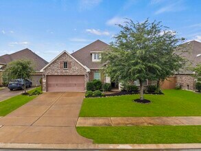 Building Photo - 6811 Andorra Cove Cir
