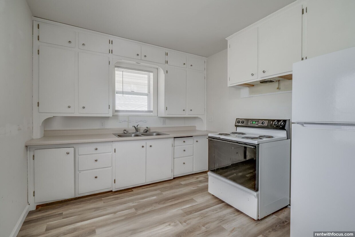 Foto principal - 322 Amsterdam Ct