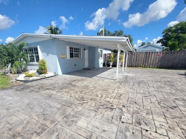 Foto del edificio - 7031 Taylor St