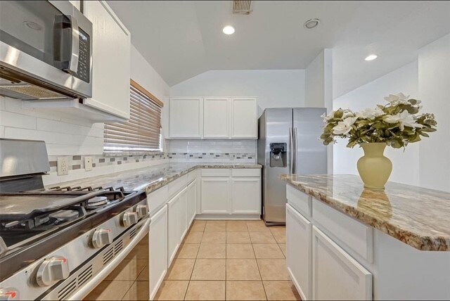 Foto del edificio - 21415 Somerset Park Ln