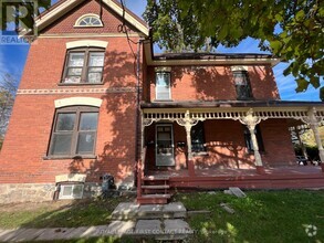 Building Photo - 228 Bayfield St