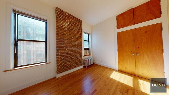 Foto del edificio - 129 E 97th St