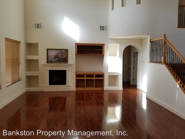 Building Photo - 5 br, 3 bath House - 299 Campbell