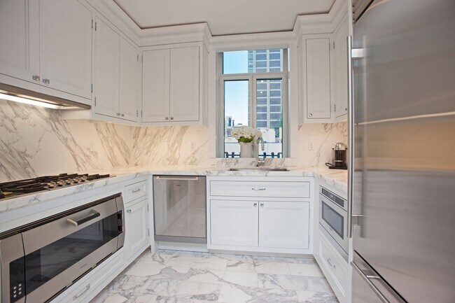 Foto del edificio - 132A E 65th St