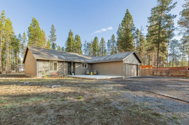 Building Photo - 17100 Mayfield Dr