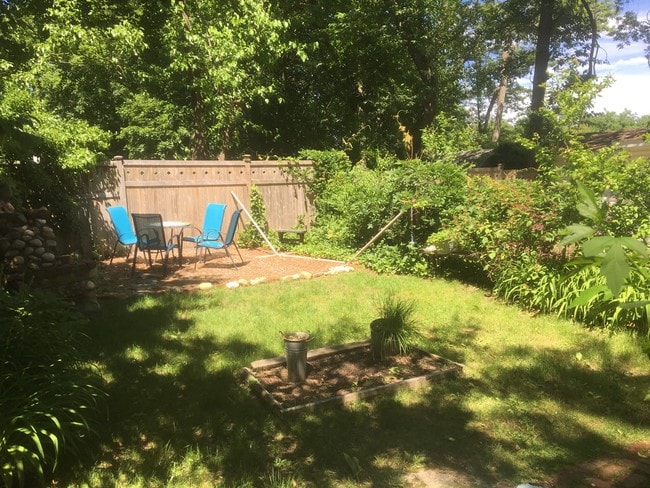 Building Photo - 49 Bellrose Rd