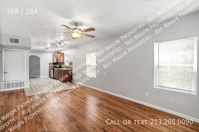Foto del edificio - 1336 W Ridgewood Ct