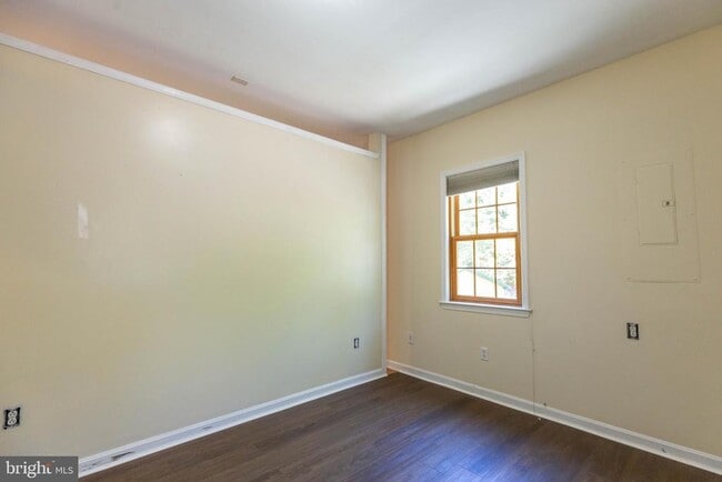 Building Photo - 4282 Swinging Bridge Rd