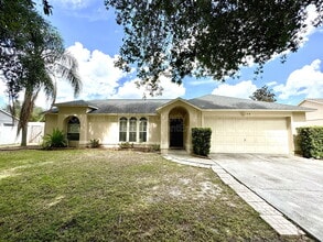 Building Photo - 820 Briargrove Ave