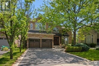 Building Photo - 2213 Galloway Dr