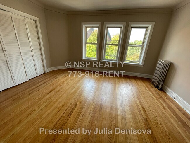 Foto del edificio - 4267 W Addison St