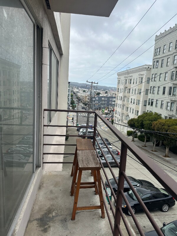 1455 Filbert St Unit 102, San Francisco, CA 94109 Room for Rent in