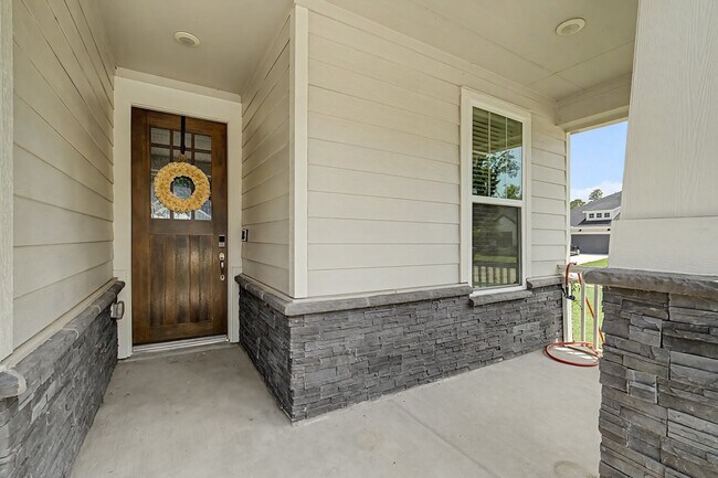 Foto del edificio - 21339 Sierra Point Ln
