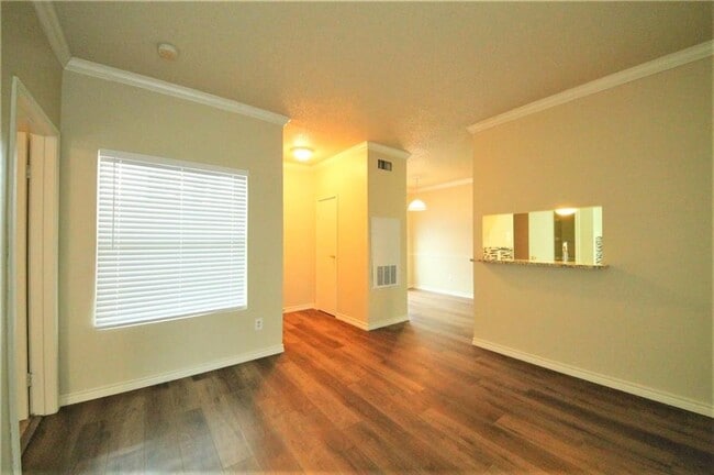 Building Photo - 12166 Metric Blvd