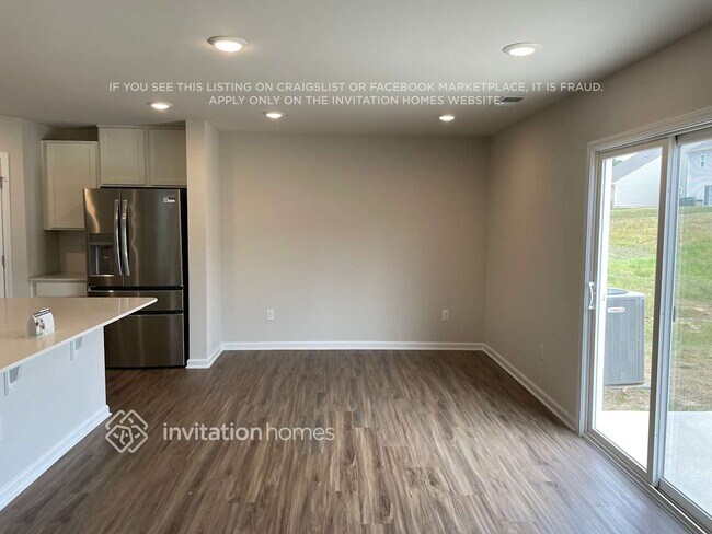 Building Photo - 1125 Woodhouse Dr