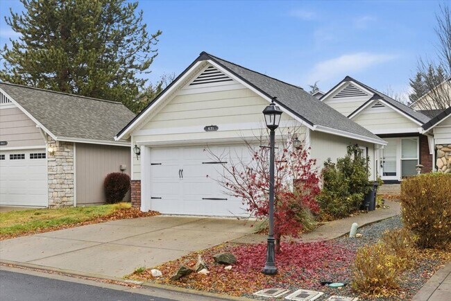 Foto del edificio - Coming soon!! This is a beautiful  home in Country Club Village Estates!