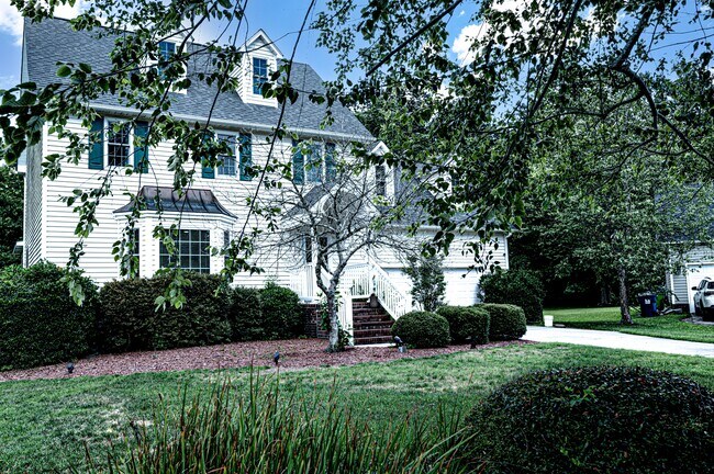 Foto del edificio - 1004 Somerset Ct