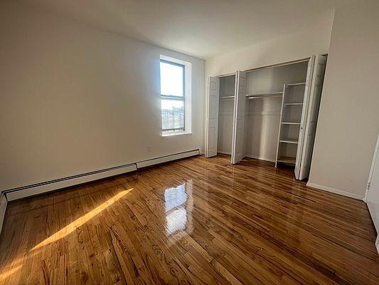 Building Photo - 2 bedroom in BRONX NY 10468