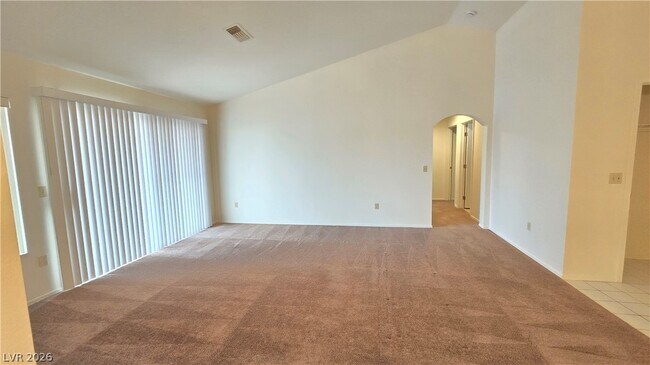 Foto del edificio - 9328 Fresh Spring Dr