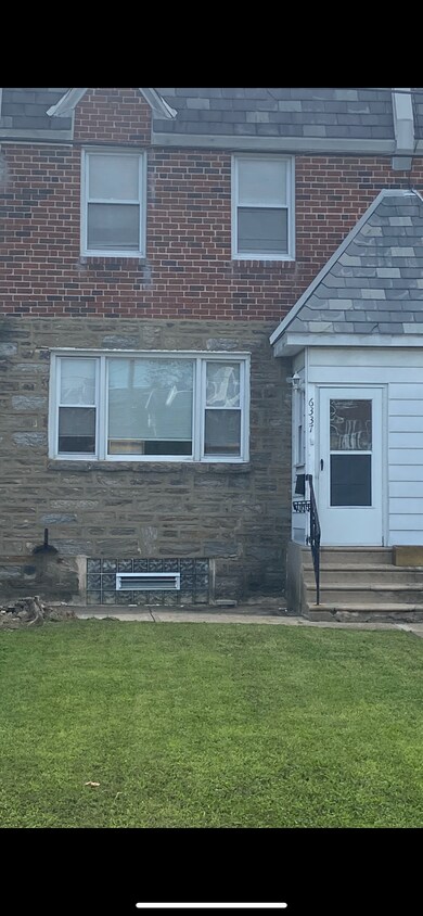 Front - 6337 E Fariston Dr