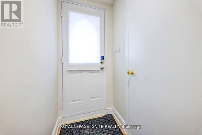 Photo du bâtiment - 4023 Bishopstoke Ln