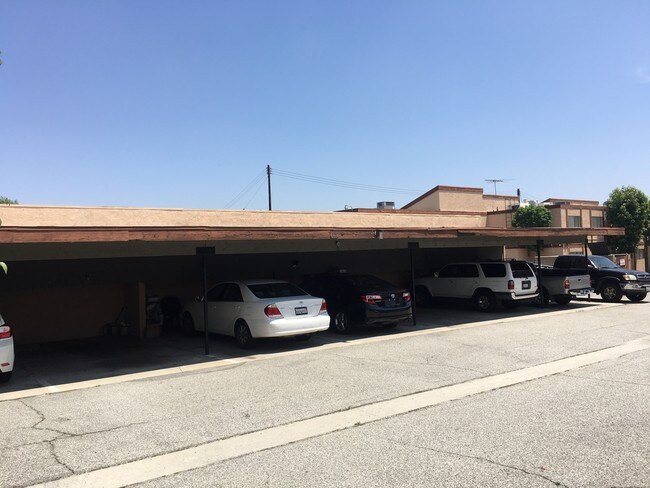 Foto del edificio - 9215 Glendon Way