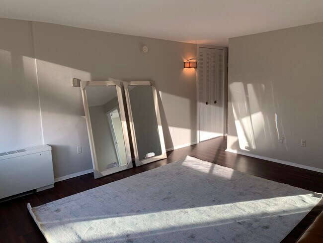 Foto del edificio - 2030 F St NW