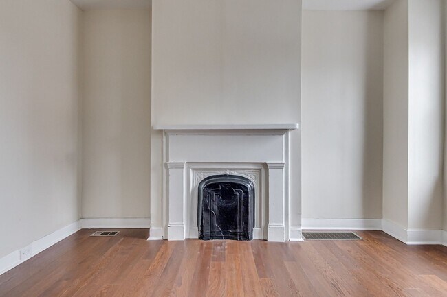 Foto del edificio - Beautiful 1 Bed - 2 Bathroom Home in Lawrenceville