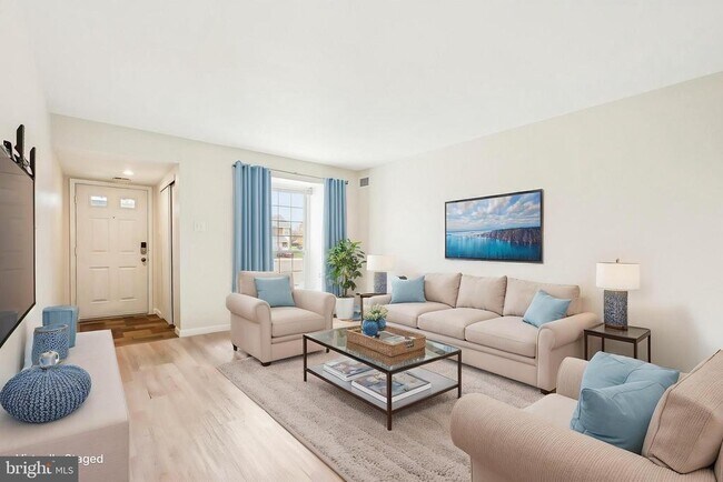 Foto del edificio - 720 Springhouse Ct