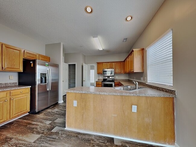 Building Photo - 9611 Dalphon Jones Dr