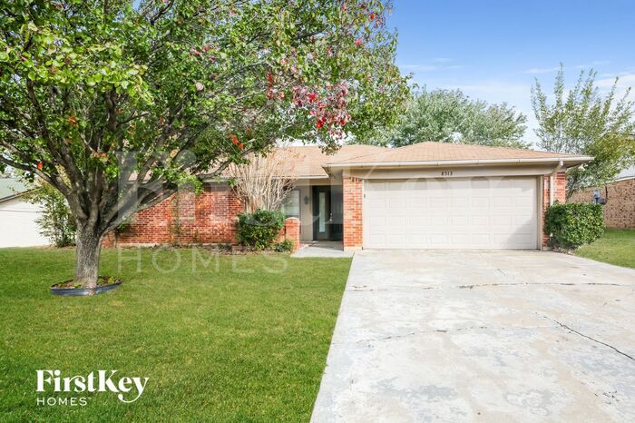 Foto principal - 8513 Crestview Dr